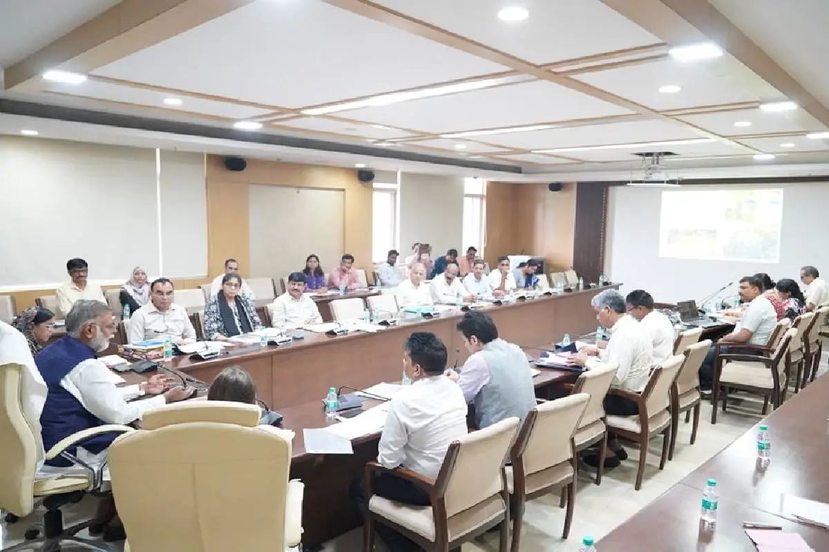 MP News: ट्राइडेंट ग्रुप चेयरमैन ने की बड़ी घोषणा, MP में करेगा ₹5000 करोड़ का निवेश