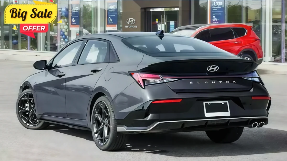 Hyundai Elantra Hybrid 2025: Stylish Sedan with 54 MPG, Advanced Tech & Top Safety at ₹17.19 Lakh!